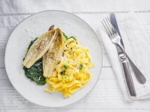 Chicoree Petersilie Pesto