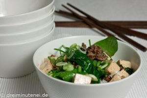 Rinderhack mit Tofu und Spinat